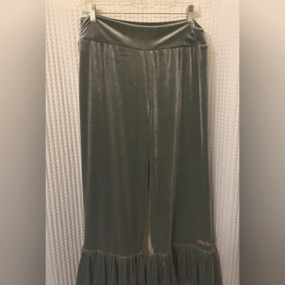 Matilda Jane Ruffle Velour sz L